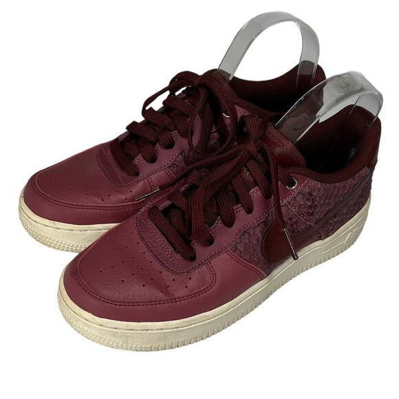 NIKE Air Force 1 Maroon Snake Skin SZ 5Y - Picture 1 of 9